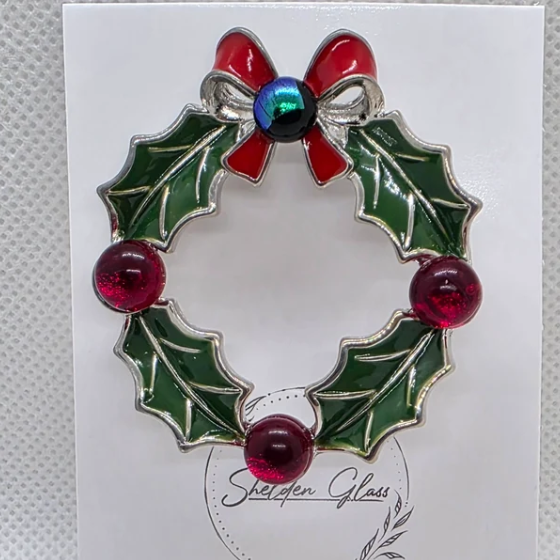 Christmas Holly Wreath Brooch with Red Glass Cabochon Berries